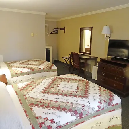 Amish Country Motel-2